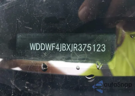 2018 Mercedes-Benz C 300 из США, поврежденный, VIN WDDWF4JBXJR375123